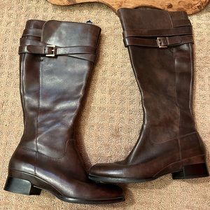 ECCO Leather boots.  Size 39 (8).